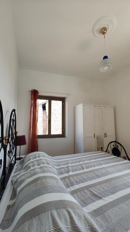 Countryhouse Traversa Du Furnu 임페리아 외부 사진