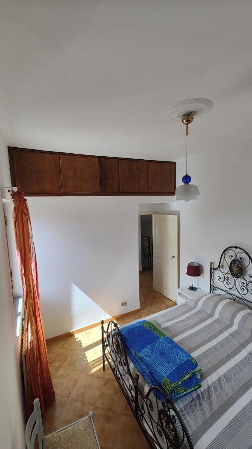 Countryhouse Traversa Du Furnu 임페리아 외부 사진